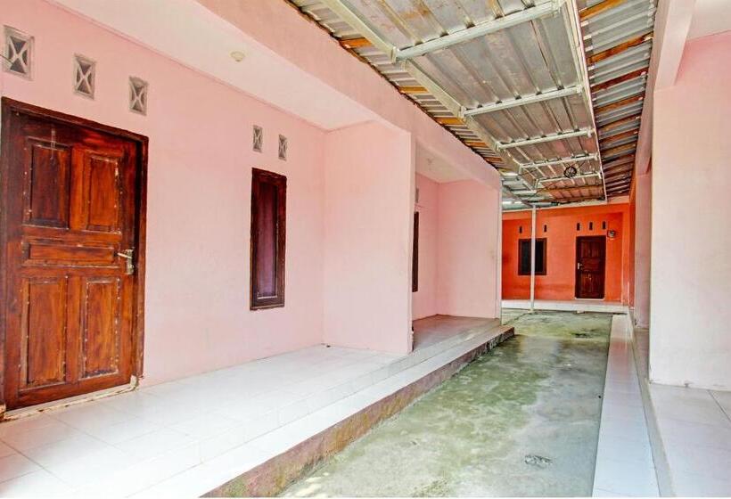 酒店 Oyo Life 93058 Kos Subur