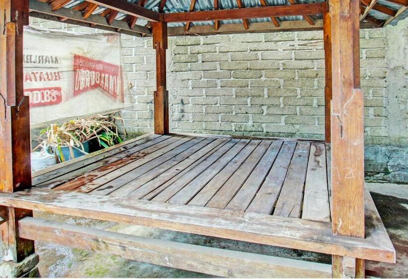 酒店 Oyo Life 93058 Kos Subur