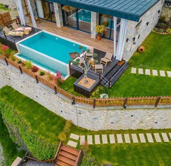 ペンション Mjoraste Sapanca Boutique Villas