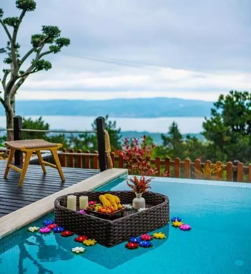 ペンション Mjoraste Sapanca Boutique Villas