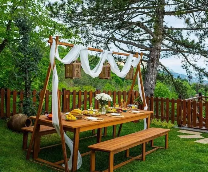 ペンション Mjoraste Sapanca Boutique Villas