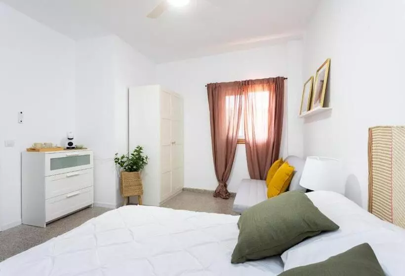ペンション Eden Rentals B01 Surfy Stylish Bed&coffee Room