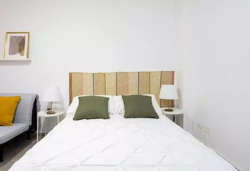 ペンション Eden Rentals B01 Surfy Stylish Bed&coffee Room