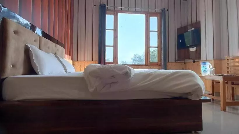 ペンション Trans River Guest House And Restaurant