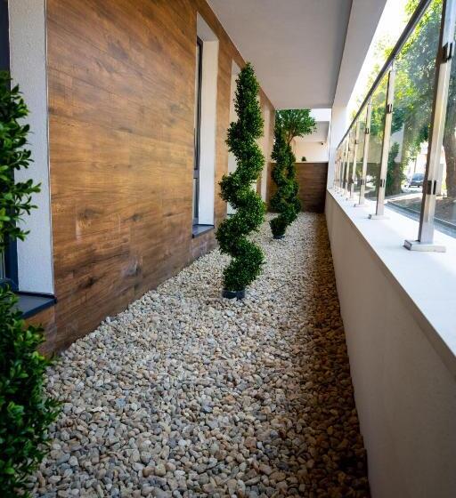 Bed and Breakfast Elixír Panzió