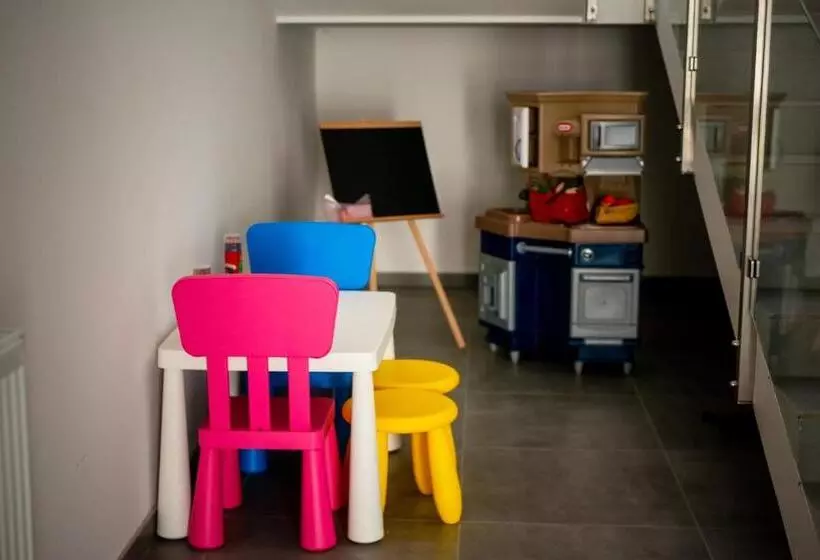 Aamiaismajoitus (B&B) Elixír Panzió