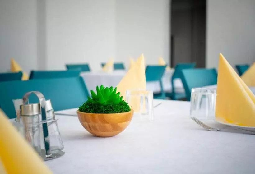 Aamiaismajoitus (B&B) Elixír Panzió