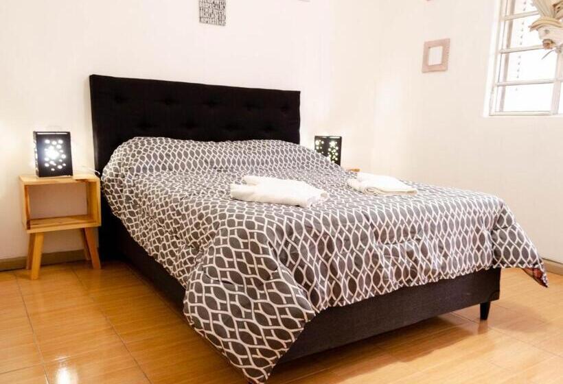 Bed & Breakfast Houselyon