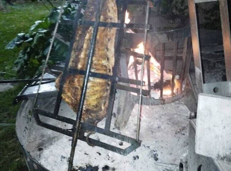 Bed & Breakfast Houselyon