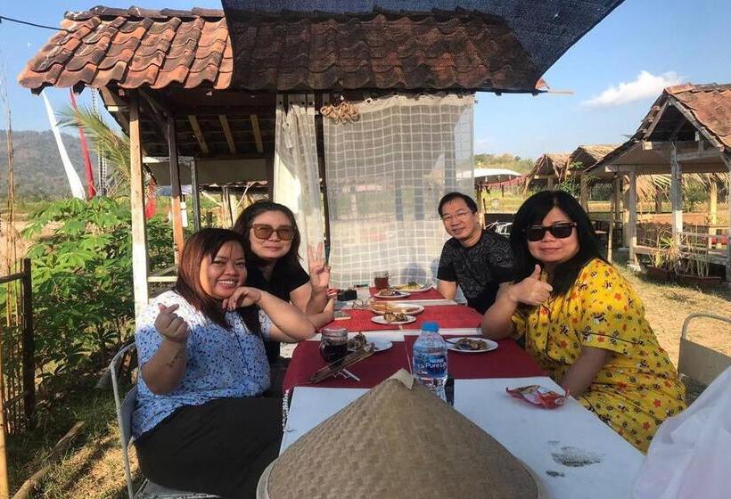 Hotel Borobudur Luxury Glamping