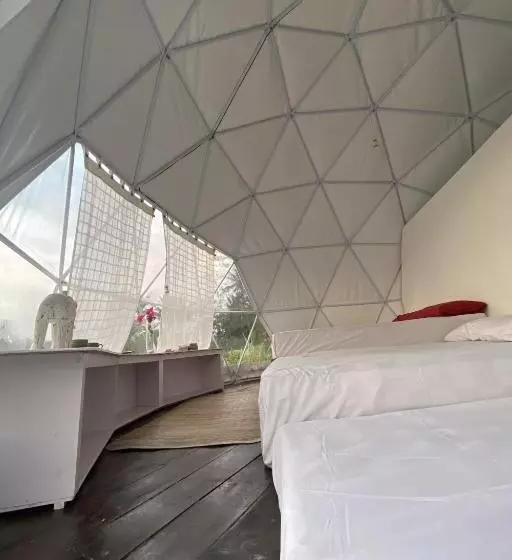 Hotelli Borobudur Luxury Glamping