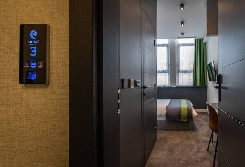 هتل City Joy   Sports Center Tasmajdan