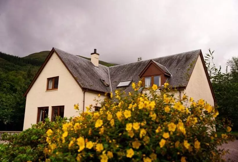 Kapselihotelli Woodlands House