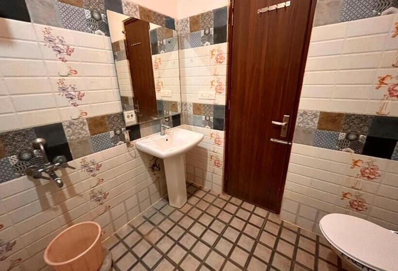 هتل Starlet Prime   A Four Star Luxury