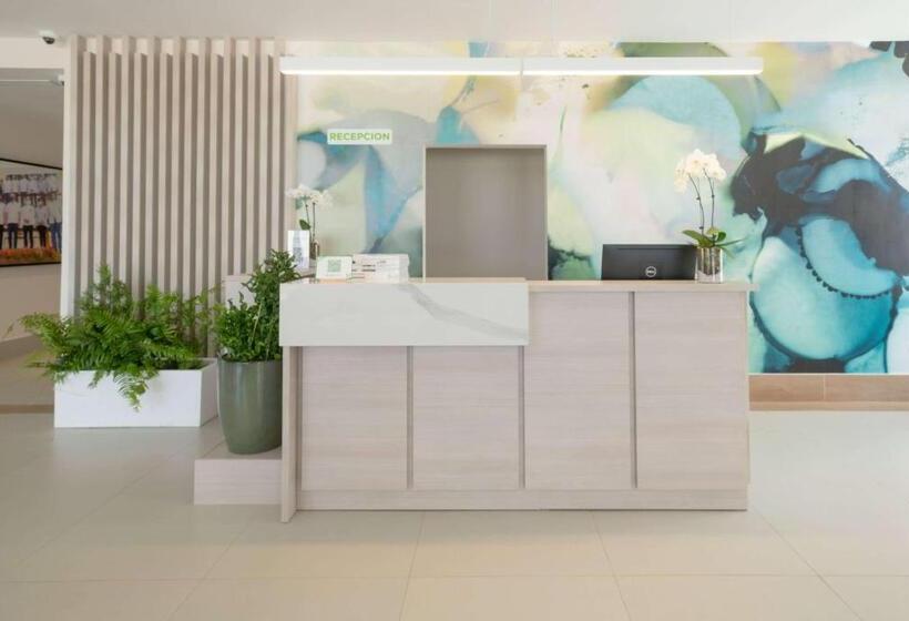 هتل Wyndham Garden El Morro Montecristi