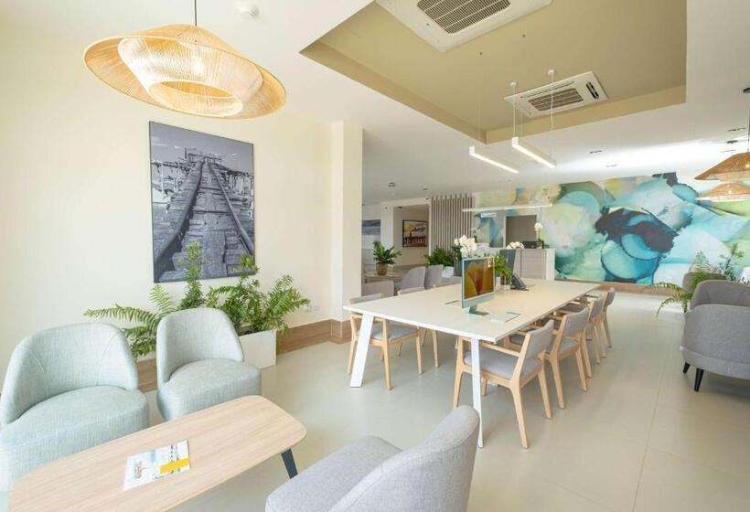 هتل Wyndham Garden El Morro Montecristi