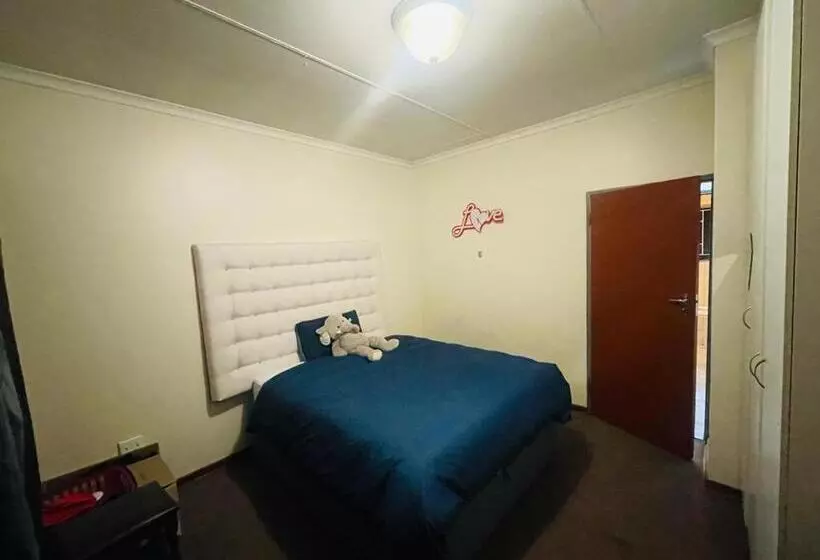 ペンション Bendalo Guest House