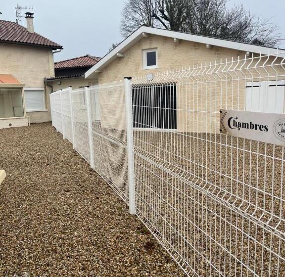 פנסיון Chambre Les Gites De La Gare