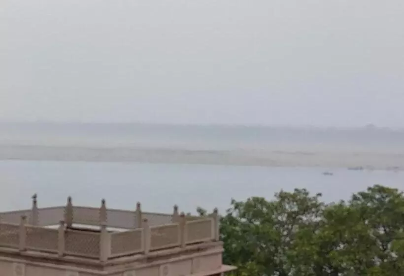 Majatalo Krishna P. Guest House