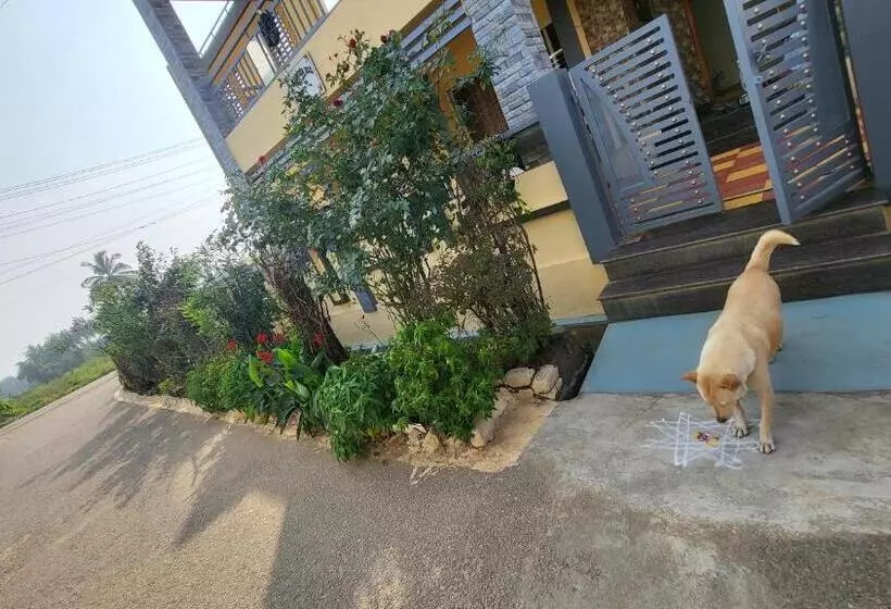 Pension Pradeep Kumar House