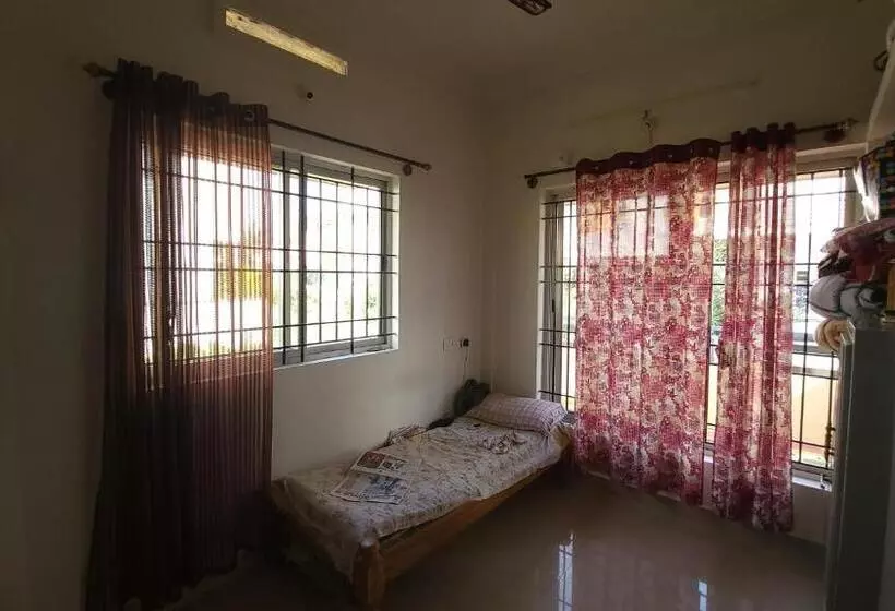 Pension Pradeep Kumar House