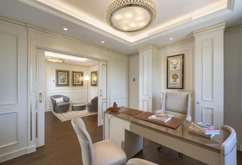 Royal Suite At The San Roque Club