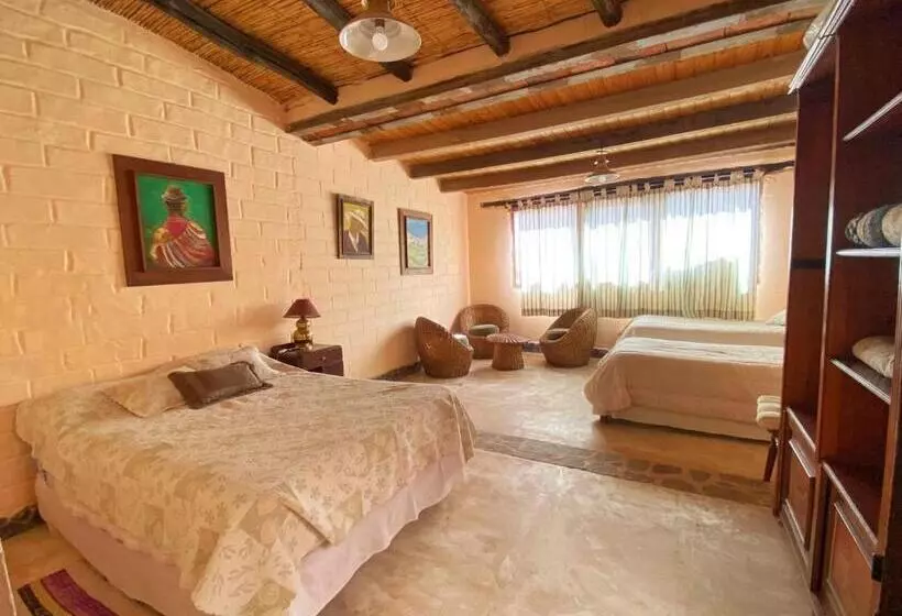 ユースホステル Hosteria Castillos De Huichaira