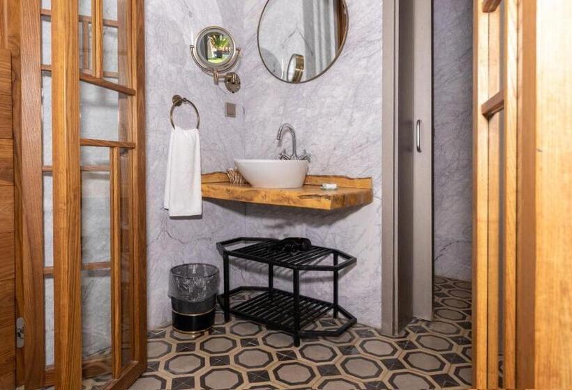 住宿加早餐 Mükellef Gümüşlük