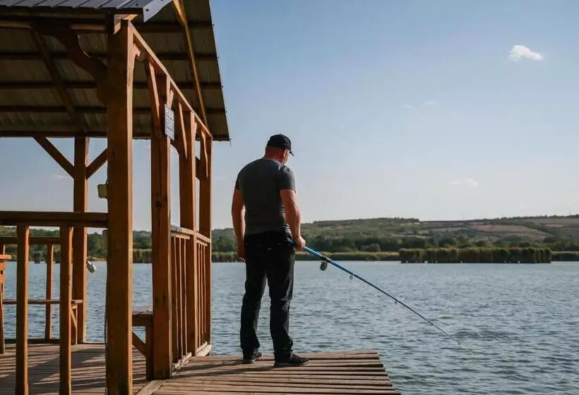 ホテル садиба на кодимі