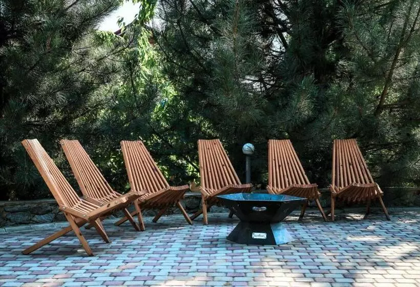 ホテル садиба на кодимі