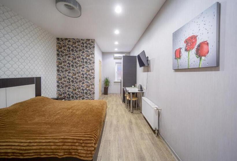 בית מלון כפרי окремі номери поруч з південним вокзалом