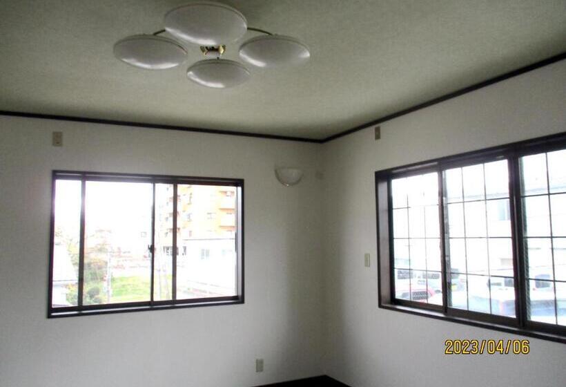 Hotel 富山駅9分駐車2台可 一棟貸切りの宿 こられ 赤江邸