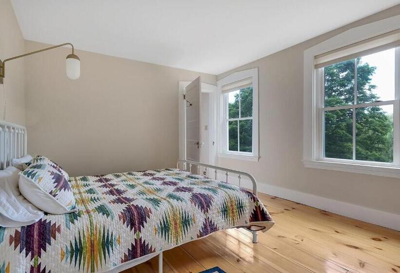 בית מלון כפרי Bryant Farm Limit 27 Farmhouse