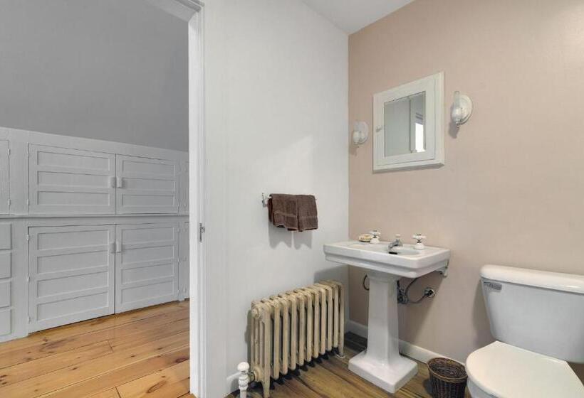 בית מלון כפרי Bryant Farm Limit 27 Farmhouse