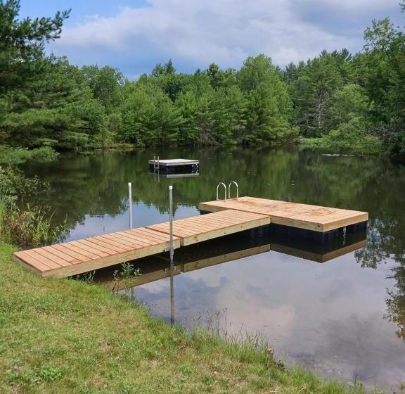 בית מלון כפרי Bryant Farm Limit 27 Farmhouse