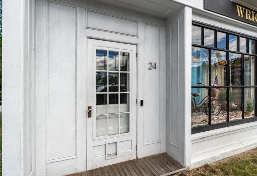 בית מלון כפרי Bryant Farm Limit 27 Farmhouse