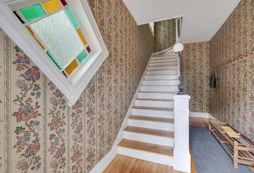 בית מלון כפרי Bryant Farm Limit 27 Farmhouse