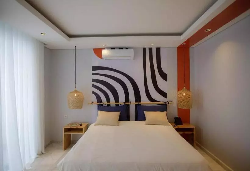 هتل Cowork Lab Suites