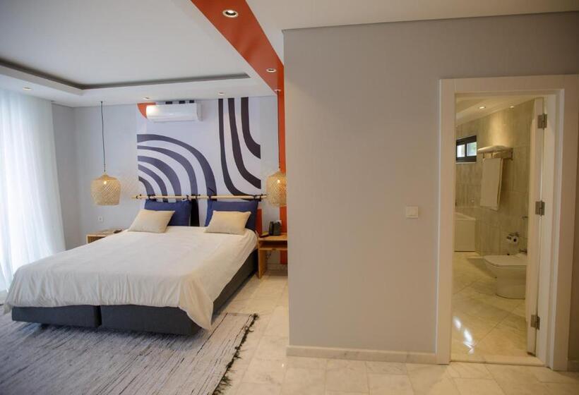 Отель Cowork Lab Suites