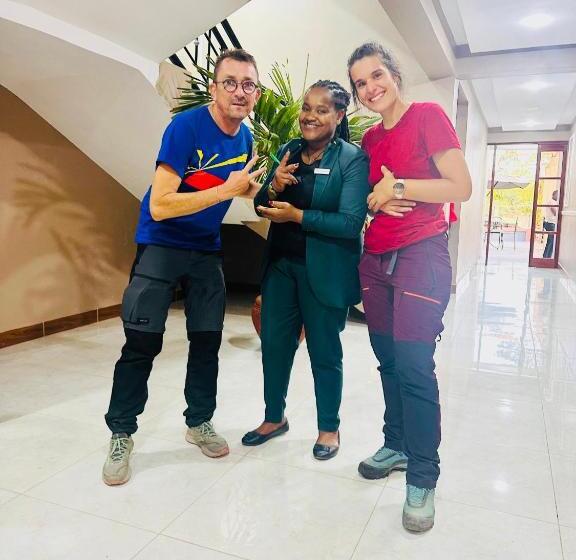 בית מלון כפרי Greenside