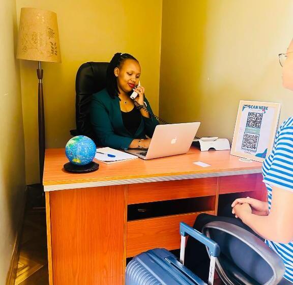 בית מלון כפרי Greenside