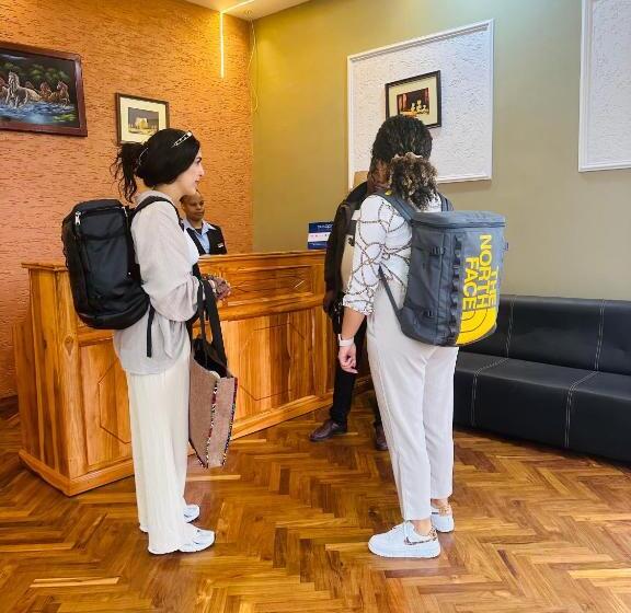 בית מלון כפרי Greenside