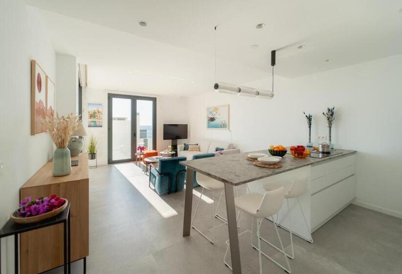 호텔 Horizonte Line