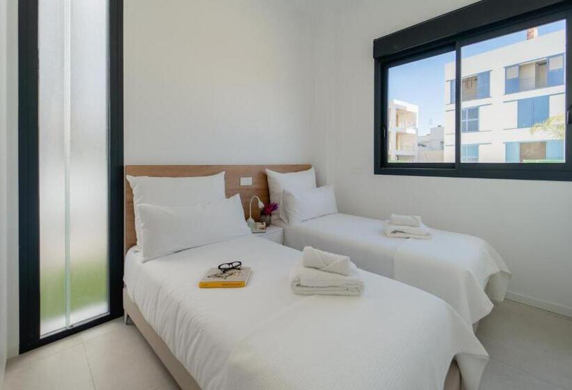 호텔 Horizonte Line