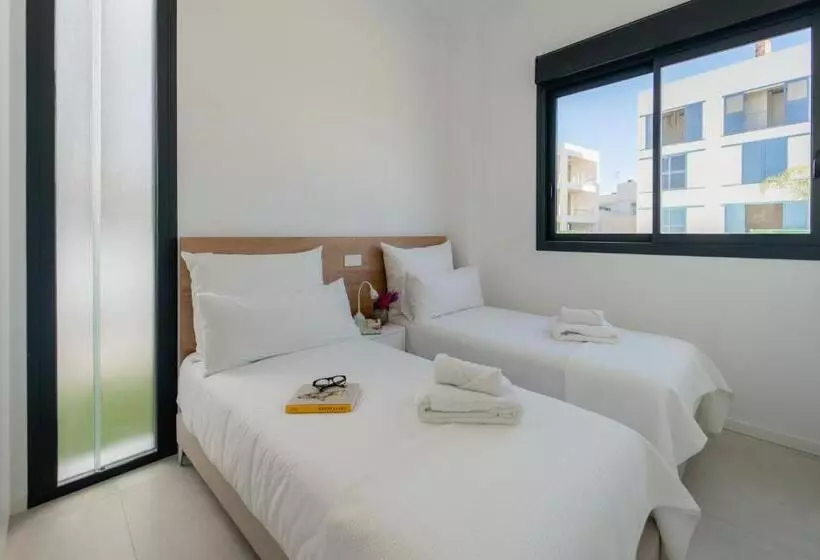 Hotelli Horizonte Line