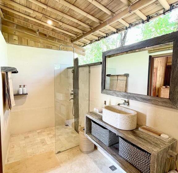 هتل Nusava Boutique