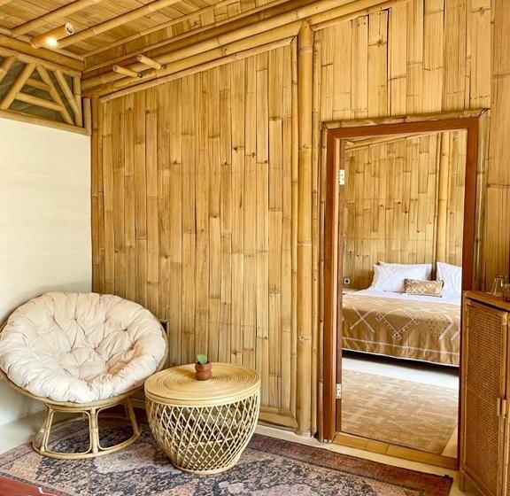 هتل Nusava Boutique