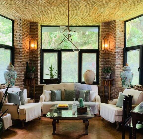 Отель Nuuk Taal Lake