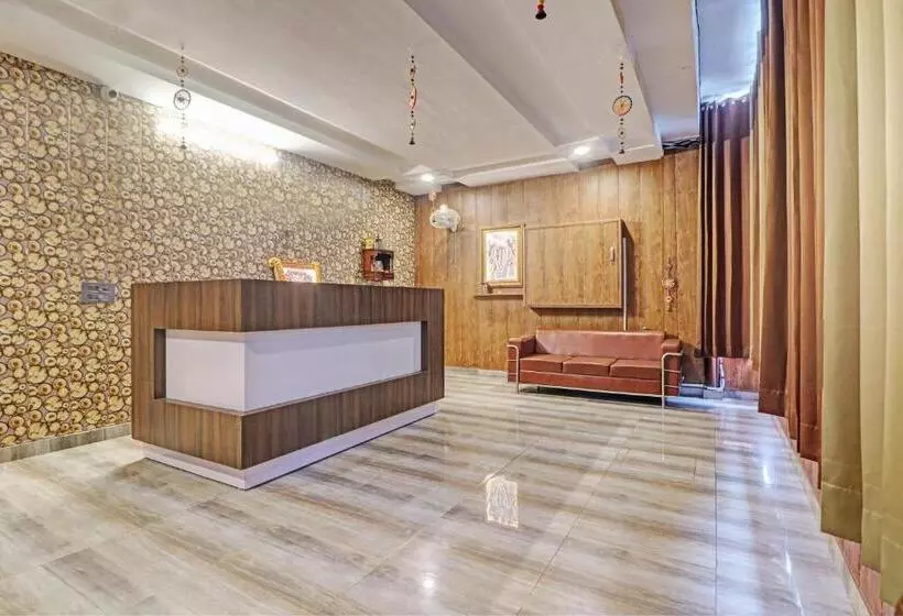 ホテル Grand Townhouse