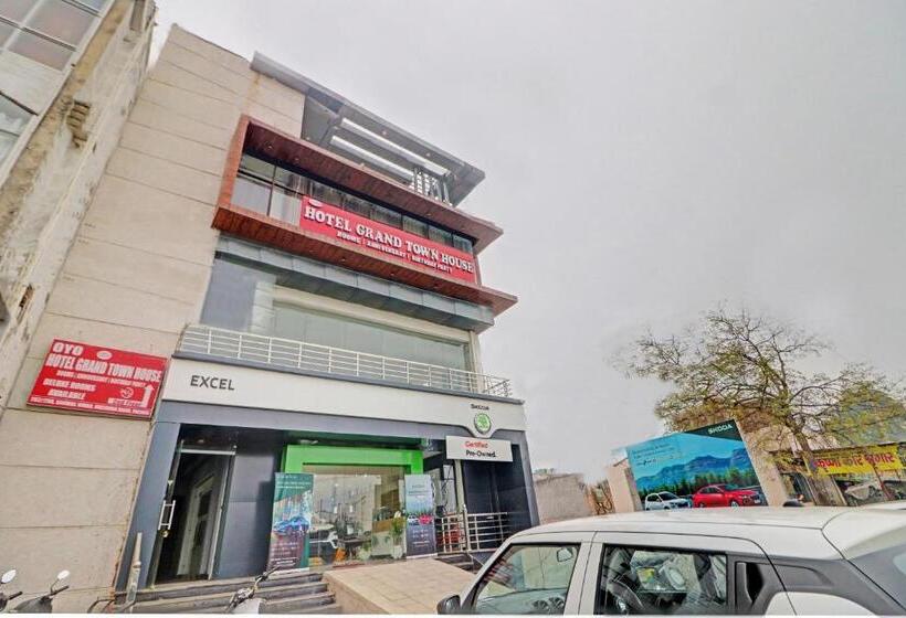 فندق Grand Townhouse